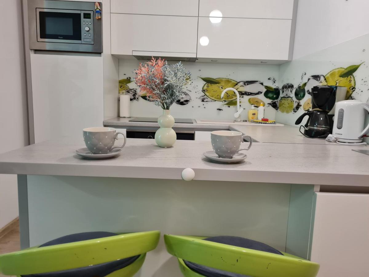 Apartamentyprzymorzu Apartament Z Basenem I Bawialnia Kołobrzeg Exteriör bild